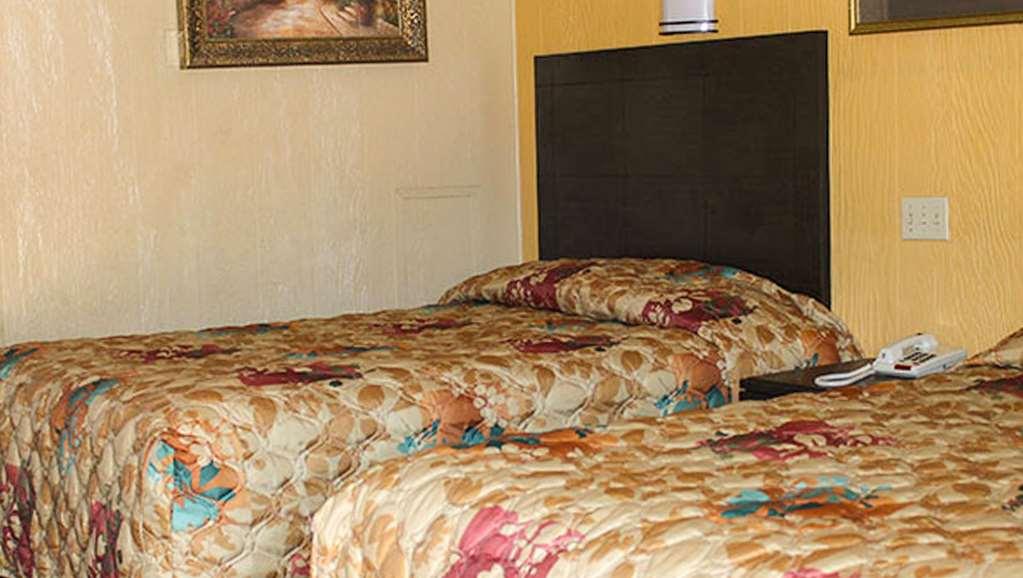 Charles Wesley Motor Lodge Downtown Broken Bow- Hochatown Номер фото